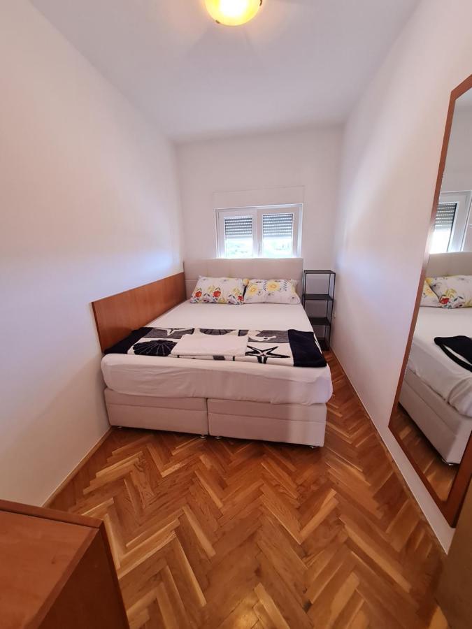 Apartament Niki *